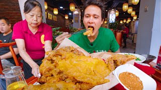 I Tried China’s Famous Whole Fried Chicken in Xi’an! 🇨🇳