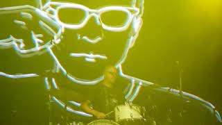 Weezer &quot;Feels Like Summer&quot; (Live from Loufest 09-10-2017 in St Louis, MO)