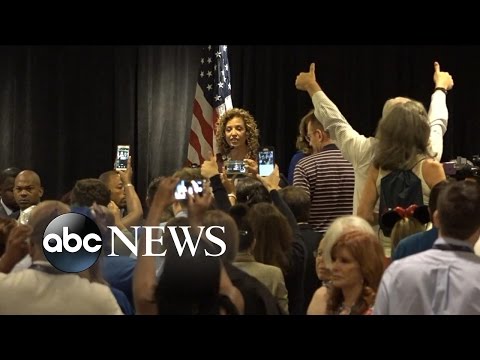 Outgoing DNC Chair Booed at Chaotic Pre-Convention Event