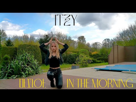ITZY - "마.피.아. In the morning" - Dance Cover (short version)