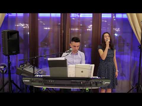 Diana Buble 2018 - Dumnezeu puternic - LIVE - Nunta Viseu