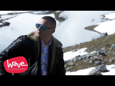 NEMANJA RADONJIĆ - NA DODIR EKRANA (OFFICIAL VIDEO)