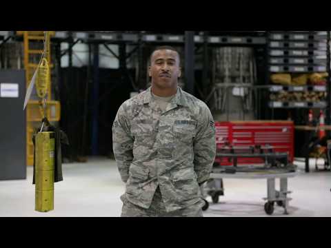 Ask An Airman - Do you have to be good at fixing things to become a Maintainer?