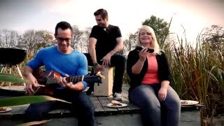 Video thumbnail for Cajon2Go Series - Backpacker Cajon by MEINL Percussion Official