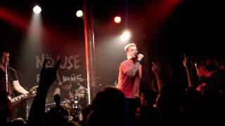 No Use For a Name and Russ Rankin -  Fairytale Of New York Live