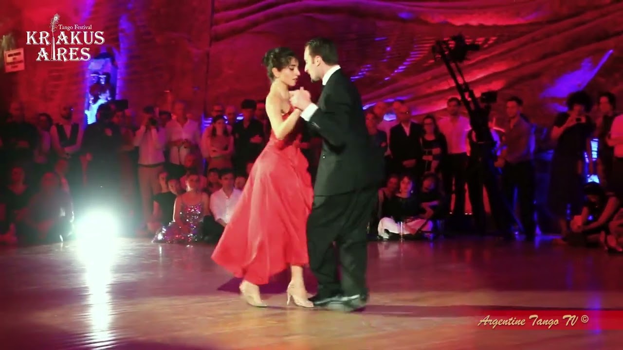 Video thumbnail for Lorena Tarantino y Gianpiero Galdi con El Cachivache en Cracovia 2024 La Maraña