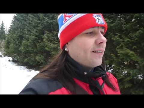 Nyt kotiin kävelemässä