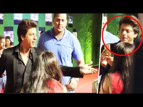 Shah Rukh Khan's Sweet Gesture For A Fan At Sachin Movie GRAND Premiere