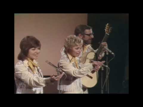 1971 Sweden: Family Four - Vita vidder (6th place at Eurovision Song Contest in Dublin)