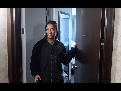 THE MIDWEST IS LIT!!! BREAKING THE INTERNET TOUR EPISODE 5: DETROIT!