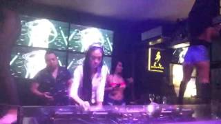 Download lagu Dj Jesline moon ft dj gebby vesta and oly jo mp3 Download lagu Dj Jesline moon ft dj gebby vesta and oly jo mp3