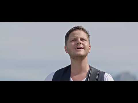 Die Alpis - Hilflos verliebt