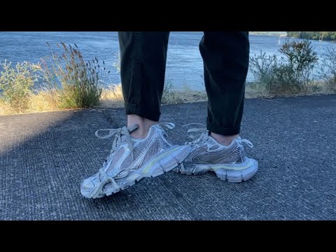 Balenciaga 3XL - On Foot Review and Sizing Guide - Option B!