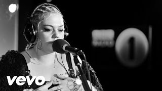 Elle King - Jealous (Nick Jonas cover in the Live Lounge)