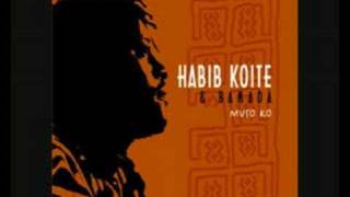 Habib Koite & Bamada - Din Din Wo (Little Child) STEREO