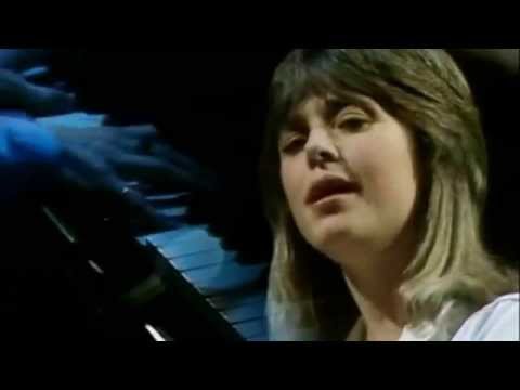 Suzi Quatro - The Race Is On Music Video HD 1978
