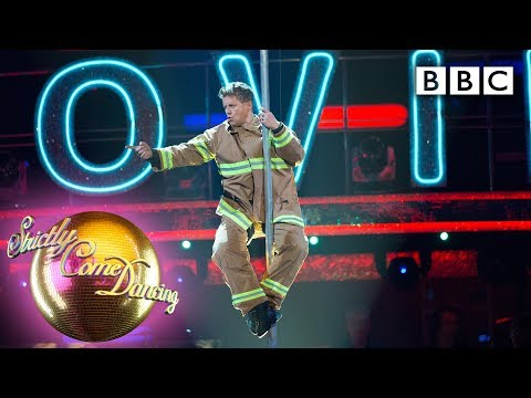 Mike and Katya Cha Cha Cha to 'It’s Raining Men' | Movie Week - BBC Strictly 2019