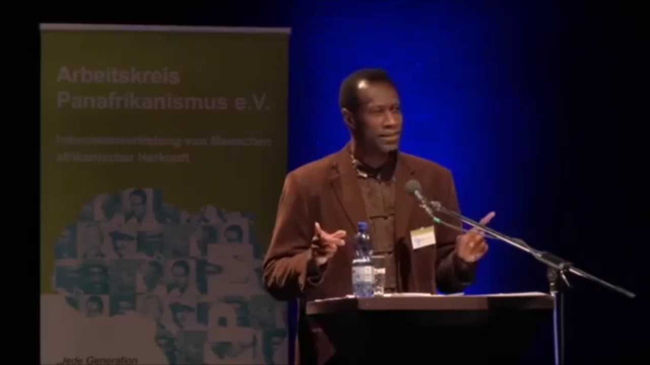 Aziz Salmone Fall au congrès Panafricain Munich