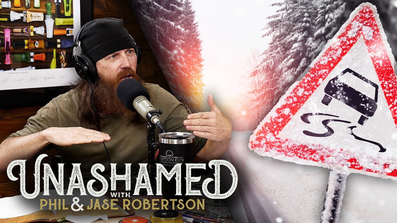 Ep 823 | Jase Finds a Slippery Slope on an Icy Road & Phil Wishes Ignorant People Would Stay Home