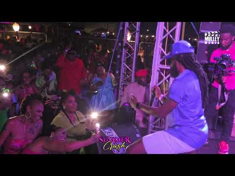 Hi Light X Ease Out live performance at Summer Crush 2024.