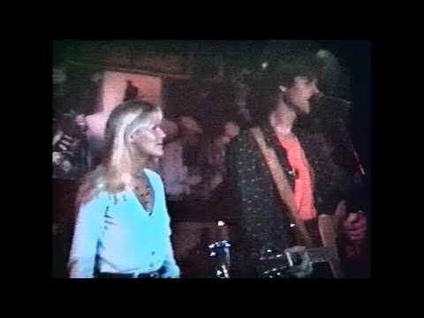 MARK INSLEY & JANN BROWNE “Just a Wave” at Jacks Sugar Shack - December 12, 1996