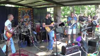 Junior&#39;s Farm - Wings - Neighborhood Band 2014