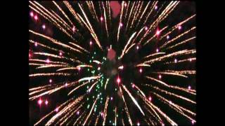 preview picture of video 'Wellsburg 4th of July fireworks 2012'