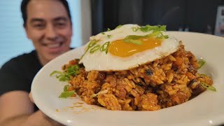 Cooking Kimchi Fried Rice For The Family - 📲