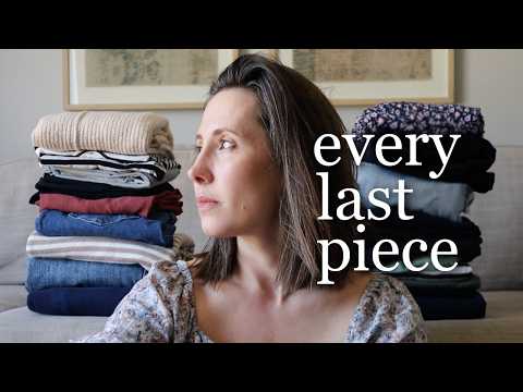 My entire minimalist wardrobe | all four seasons