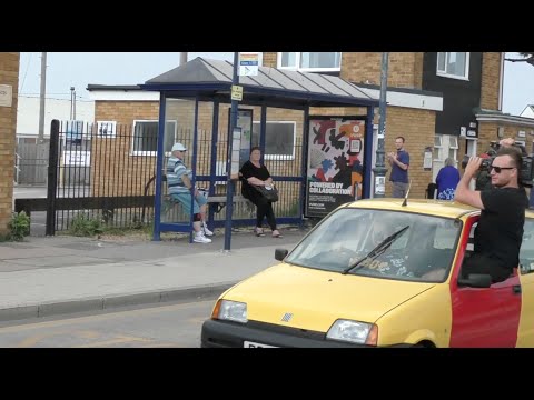 CALLING PEOPLE BUS W*NKERS IN THE INBETWEENERS CAR