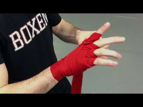 Wrapping boxing bandages