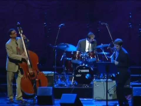 Oliver Jones, Chet Doxas, Jim Doxas, and Eric Lagacé Live at La Place des Arts