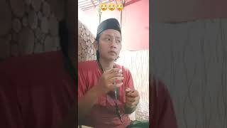 Download lagu pak ustadz sampe kaget denger tetangga nya berantem!!!!!Orang Sunda pasti ngerti. mp3