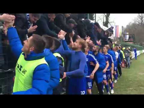 Lendavainfo.CoM // Proslavljanje igralcev Nafte 1903 po dobljeni tekmi z NŠ Muro (25.3.2018)