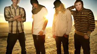 Dirty Heads - Stand Tall (Lyrics)