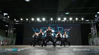 Holy sh*t they gave "Throwing Elbows" a whole new meaning Credit: Miniotics Dance Crew