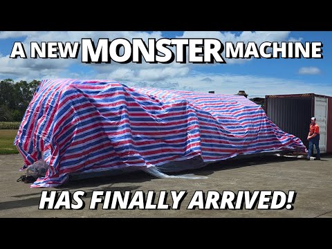 A New MONSTER Machine for the Workshop | Unloading, First Look & Start Up