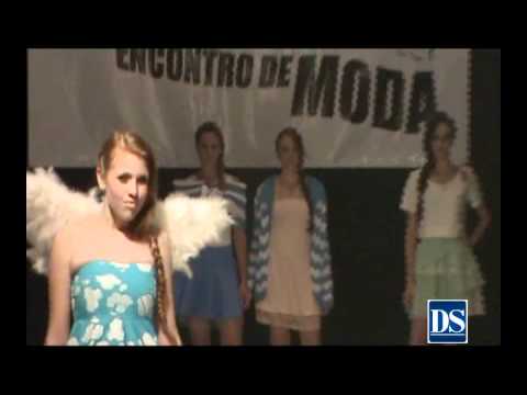 Desfiles de moda retratam as belezas de Santa Catarina