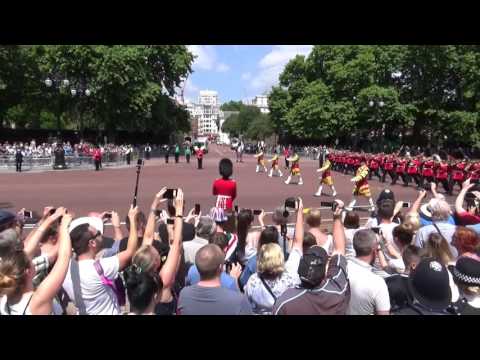 Trooping the colour 2017, the Queen's Birthday parade