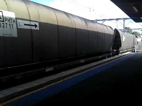 big yellow triple header departs wyong platform