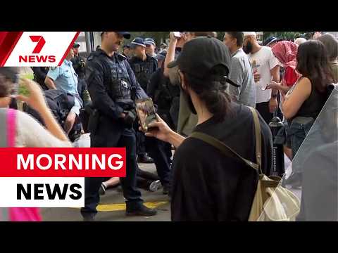 Israeli president's visit sparks Sydney clashes | 7NEWS