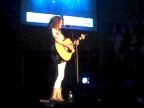 Music Speaks 2012 - Confetti