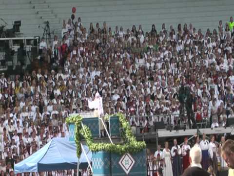 05-07-2009 laulupidu "lauliku lapsepõli"