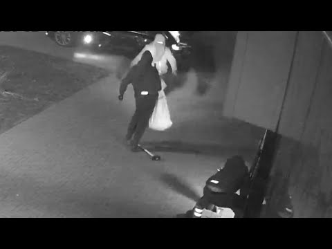 Bijna 3 ton aan sieraden gestolen bij juwelier in Nijverdal | Plaats Delict