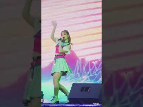 Warota people - Orn BNK48 @ BNK48 11th Single Sayonara Crawl First Performance 220320 [Fancam]