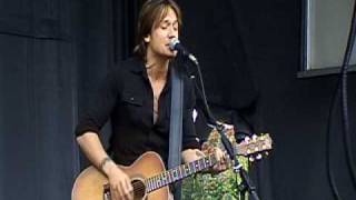 Keith Urban Live ~ 10-30-09 ~ I&#39;m In