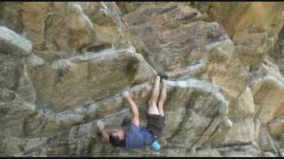 preview picture of video 'Morrison Bouldering Regular or Goofy'
