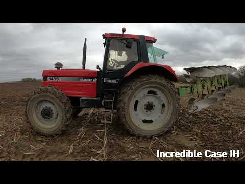 1989 Case International 1455 XL 6.6 Litre 6-Cyl Diesel Tractor (145 HP) with Dowdeswell Plough