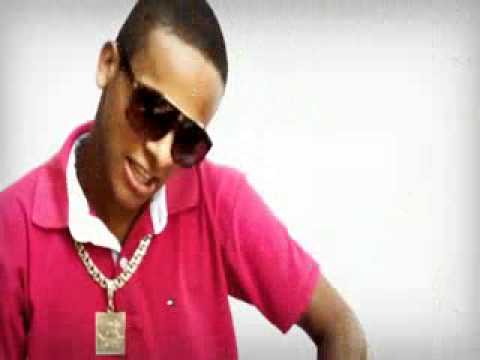 Mc TAIZINHO  CACHORRO SOLTOvideo clip OFICIAL