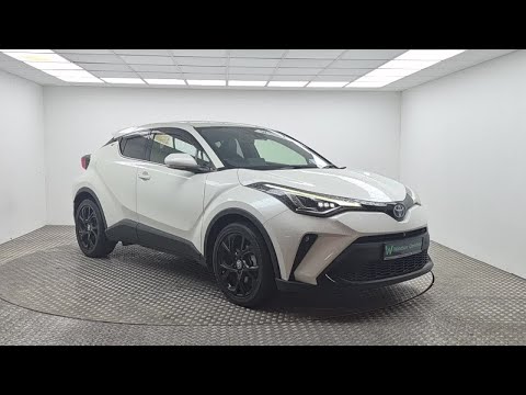 Toyota C-HR 1.8 Hybrid - Image 2